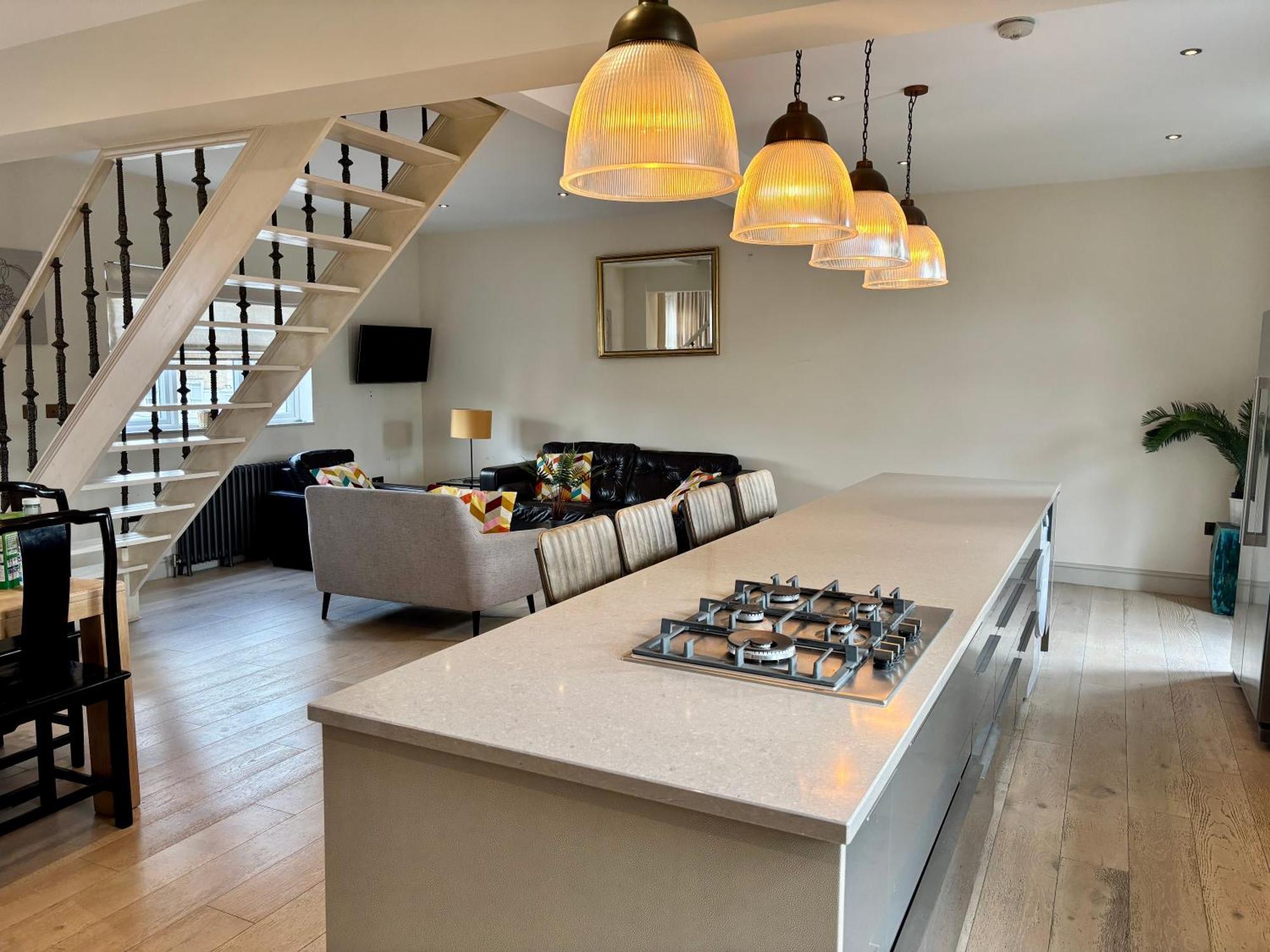 Spacious 3 Bed Kings Road Sw6 * Londen